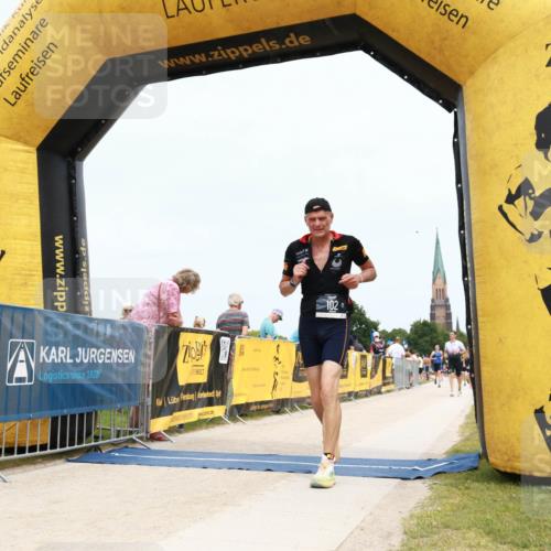 22.06.2025 - Viking Triathlon H.Heesch http://msf.ph/oto/8078764 22.06.2025 14:44:13 Laufen 102, 210 meine-sportfotos.de