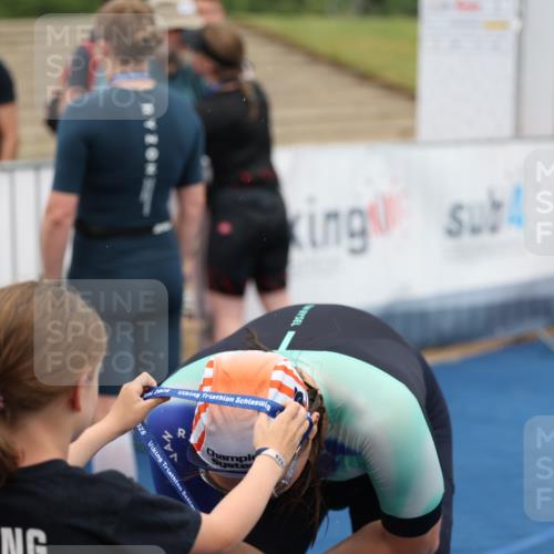 22.06.2025 - Viking Triathlon Yannick Fuchs http://msf.ph/oto/8078769 22.06.2025 16:38:35 Ziel  meine-sportfotos.de