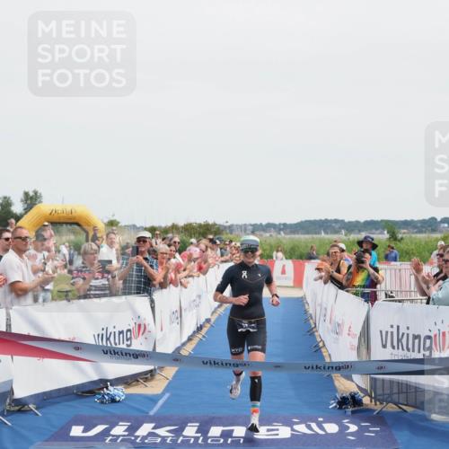 22.06.2025 - Viking Triathlon MichiJ http://msf.ph/oto/8078797 22.06.2025 14:13:45 Ziel 15 meine-sportfotos.de