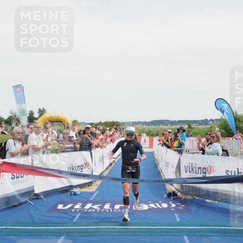22.06.2025 - Viking Triathlon MichiJ http://msf.ph/oto/8078820 22.06.2025 14:13:46 Ziel 15 meine-sportfotos.de