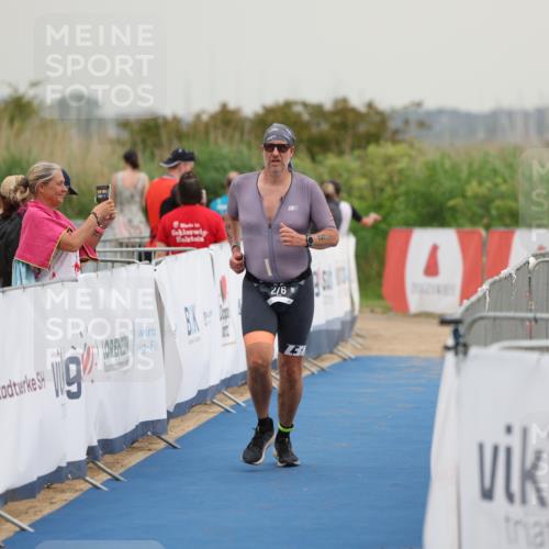 22.06.2025 - Viking Triathlon Yannick Fuchs http://msf.ph/oto/8078824 22.06.2025 16:38:46 Ziel 276 meine-sportfotos.de