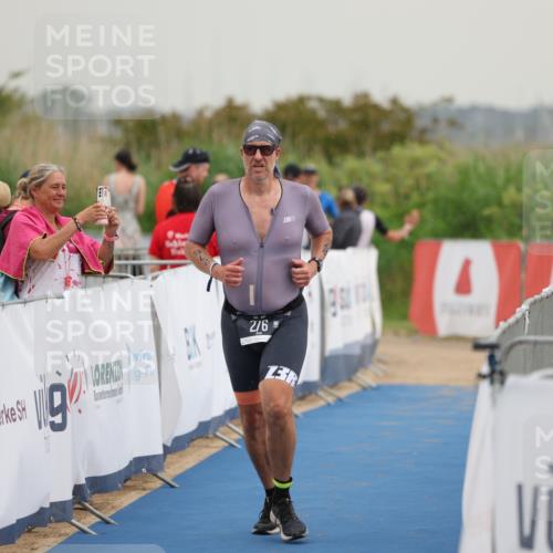 22.06.2025 - Viking Triathlon Yannick Fuchs http://msf.ph/oto/8078827 22.06.2025 16:38:46 Ziel 276 meine-sportfotos.de