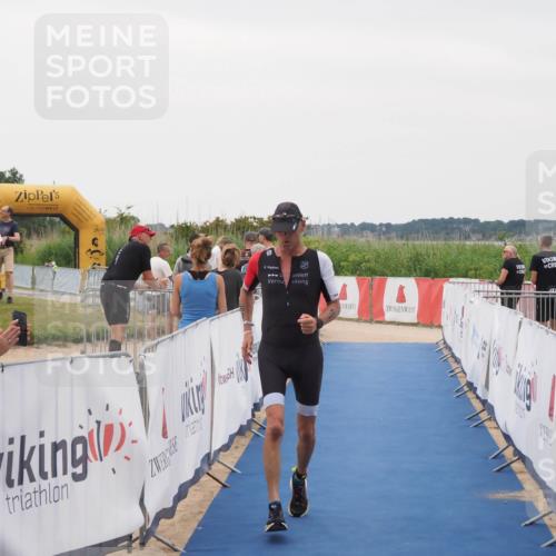 22.06.2025 - Viking Triathlon MichiJ http://msf.ph/oto/8078857 22.06.2025 16:03:44 Ziel 63 meine-sportfotos.de