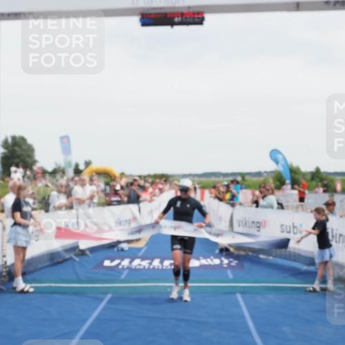 22.06.2025 - Viking Triathlon MichiJ http://msf.ph/oto/8078862 22.06.2025 14:13:46 Ziel 15 meine-sportfotos.de