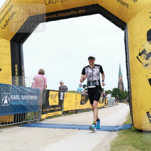 22.06.2025 - Viking Triathlon H.Heesch http://msf.ph/oto/8078883 22.06.2025 14:45:52 Laufen 74, 375 meine-sportfotos.de