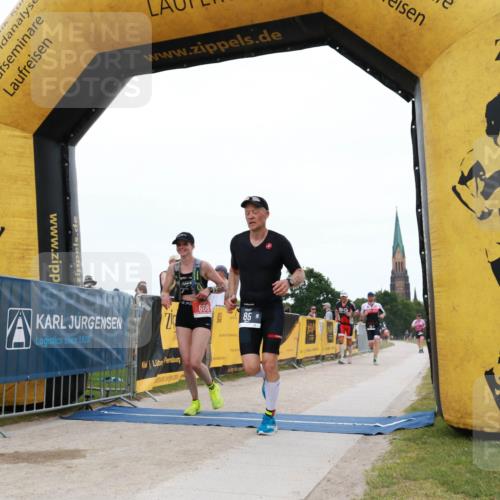 22.06.2025 - Viking Triathlon H.Heesch http://msf.ph/oto/8078940 22.06.2025 15:35:31 Laufen 85, 608 meine-sportfotos.de