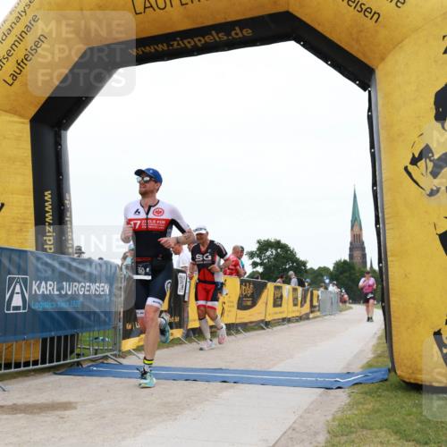 22.06.2025 - Viking Triathlon H.Heesch http://msf.ph/oto/8078954 22.06.2025 15:35:34 Laufen 85, 150, 156, 608 meine-sportfotos.de