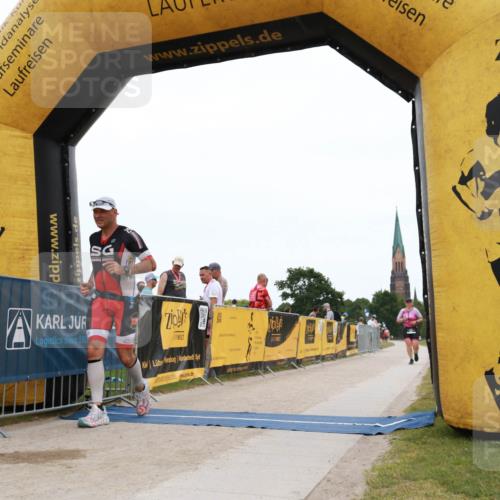 22.06.2025 - Viking Triathlon H.Heesch http://msf.ph/oto/8078964 22.06.2025 15:35:36 Laufen 85, 150, 156, 608 meine-sportfotos.de