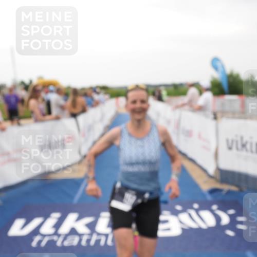 22.06.2025 - Viking Triathlon MichiJ http://msf.ph/oto/8078975 22.06.2025 15:56:04 Ziel 197 meine-sportfotos.de