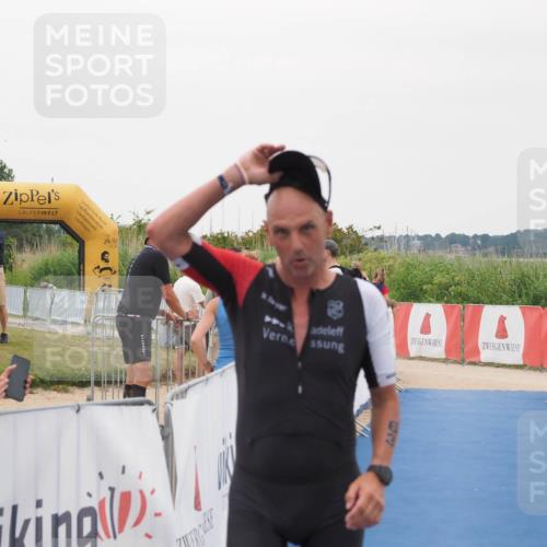 22.06.2025 - Viking Triathlon MichiJ http://msf.ph/oto/8078986 22.06.2025 16:03:46 Ziel 63 meine-sportfotos.de