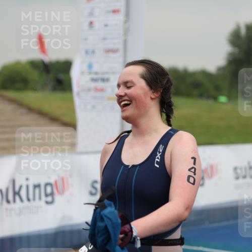 22.06.2025 - Viking Triathlon Yannick Fuchs http://msf.ph/oto/8079000 22.06.2025 16:39:22 Ziel 140, 156 meine-sportfotos.de