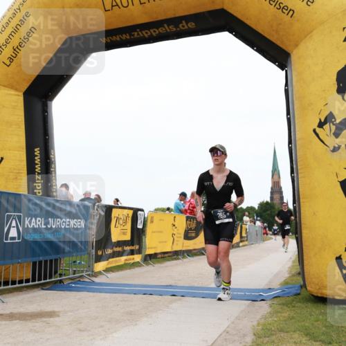 22.06.2025 - Viking Triathlon H.Heesch http://msf.ph/oto/8079019 22.06.2025 15:37:11 Laufen 285 meine-sportfotos.de