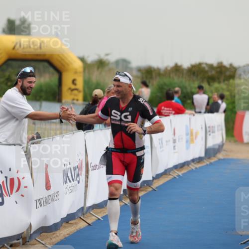 22.06.2025 - Viking Triathlon Yannick Fuchs http://msf.ph/oto/8079022 22.06.2025 16:39:25 Ziel 140, 156 meine-sportfotos.de