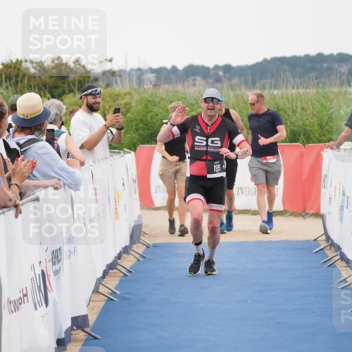 22.06.2025 - Viking Triathlon MichiJ http://msf.ph/oto/8079037 22.06.2025 15:56:23 Ziel 199 meine-sportfotos.de