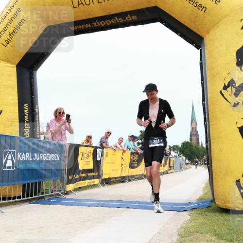 22.06.2025 - Viking Triathlon H.Heesch http://msf.ph/oto/8079040 22.06.2025 14:48:03 Laufen 304 meine-sportfotos.de