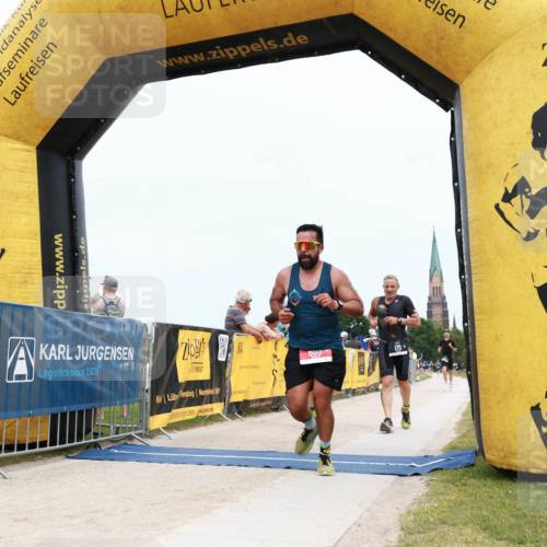 22.06.2025 - Viking Triathlon H.Heesch http://msf.ph/oto/8079050 22.06.2025 14:48:17 Laufen 57, 170, 609 meine-sportfotos.de