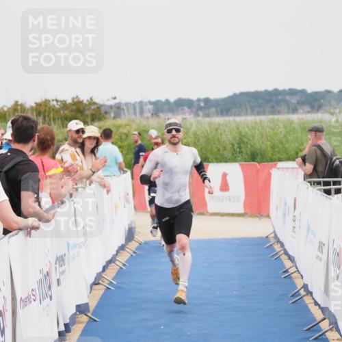 22.06.2025 - Viking Triathlon MichiJ http://msf.ph/oto/8079067 22.06.2025 14:39:01 Ziel 5, 258 meine-sportfotos.de
