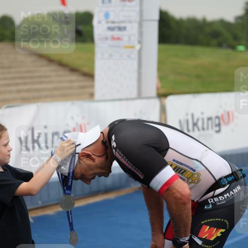 22.06.2025 - Viking Triathlon Yannick Fuchs http://msf.ph/oto/8079083 22.06.2025 16:39:30 Ziel 156 meine-sportfotos.de