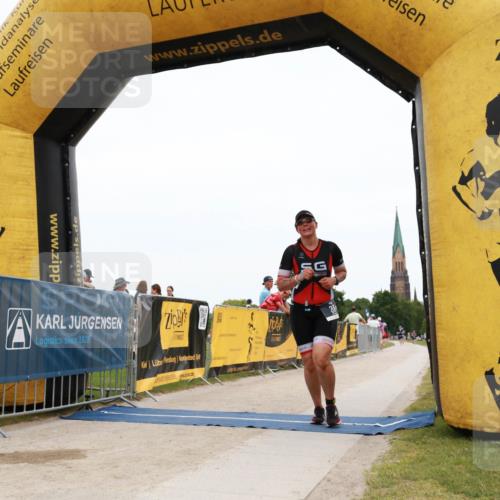 22.06.2025 - Viking Triathlon H.Heesch http://msf.ph/oto/8079086 22.06.2025 15:38:26 Laufen 315 meine-sportfotos.de