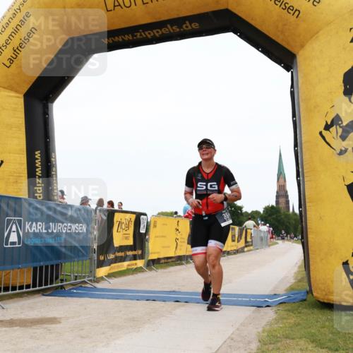 22.06.2025 - Viking Triathlon H.Heesch http://msf.ph/oto/8079093 22.06.2025 15:38:26 Laufen 315 meine-sportfotos.de
