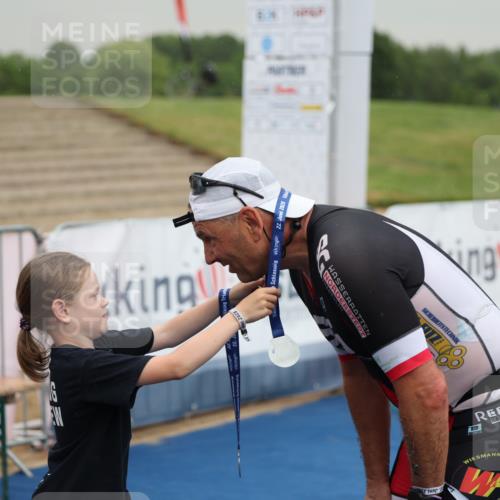 22.06.2025 - Viking Triathlon Yannick Fuchs http://msf.ph/oto/8079094 22.06.2025 16:39:32 Ziel 156 meine-sportfotos.de