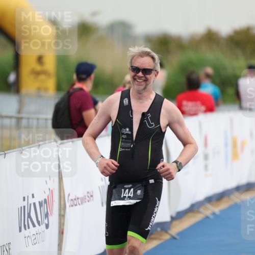22.06.2025 - Viking Triathlon Yannick Fuchs http://msf.ph/oto/8079103 22.06.2025 16:39:43 Ziel 144 meine-sportfotos.de