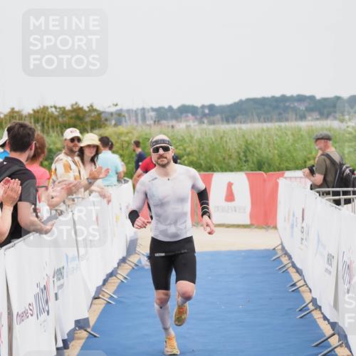 22.06.2025 - Viking Triathlon MichiJ http://msf.ph/oto/8079108 22.06.2025 14:39:01 Ziel 5, 258 meine-sportfotos.de