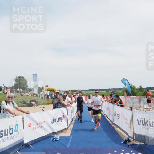 22.06.2025 - Viking Triathlon MichiJ http://msf.ph/oto/8079123 22.06.2025 14:16:59 Ziel 651 meine-sportfotos.de