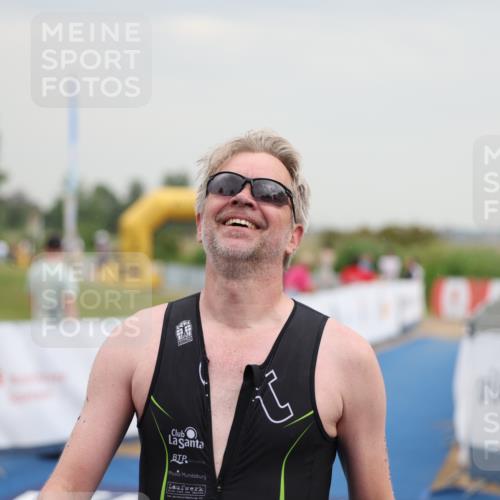 22.06.2025 - Viking Triathlon Yannick Fuchs http://msf.ph/oto/8079124 22.06.2025 16:39:47 Ziel 144 meine-sportfotos.de