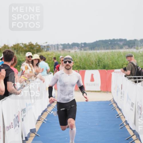 22.06.2025 - Viking Triathlon MichiJ http://msf.ph/oto/8079130 22.06.2025 14:39:02 Ziel 5, 258 meine-sportfotos.de