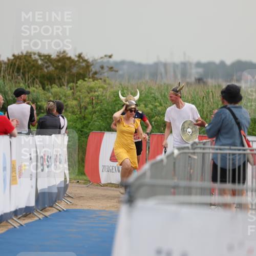 22.06.2025 - Viking Triathlon Yannick Fuchs http://msf.ph/oto/8079144 22.06.2025 16:40:48 Ziel  meine-sportfotos.de