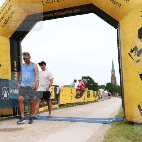 22.06.2025 - Viking Triathlon H.Heesch http://msf.ph/oto/8079150 22.06.2025 15:39:25 Laufen  meine-sportfotos.de