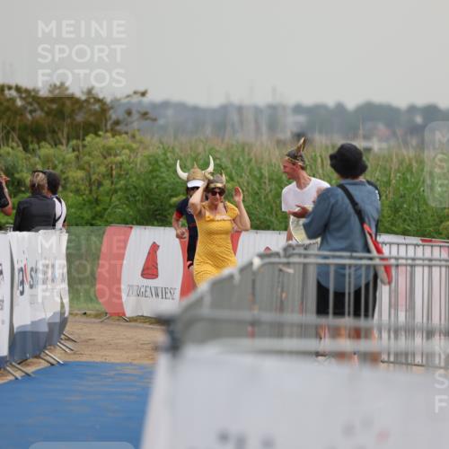 22.06.2025 - Viking Triathlon Yannick Fuchs http://msf.ph/oto/8079151 22.06.2025 16:40:49 Ziel  meine-sportfotos.de