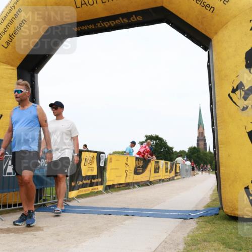 22.06.2025 - Viking Triathlon H.Heesch http://msf.ph/oto/8079159 22.06.2025 15:39:26 Laufen  meine-sportfotos.de