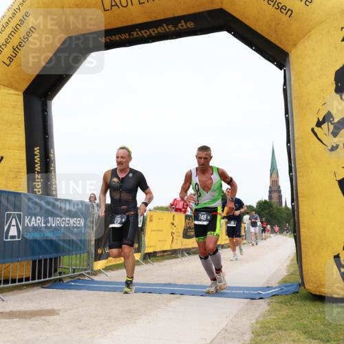 22.06.2025 - Viking Triathlon H.Heesch http://msf.ph/oto/8079165 22.06.2025 15:39:43 Laufen 170, 180, 248 meine-sportfotos.de