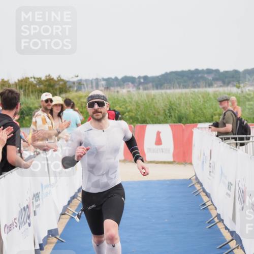22.06.2025 - Viking Triathlon MichiJ http://msf.ph/oto/8079168 22.06.2025 14:39:02 Ziel 5, 258 meine-sportfotos.de