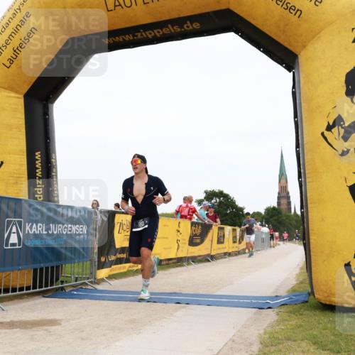 22.06.2025 - Viking Triathlon H.Heesch http://msf.ph/oto/8079185 22.06.2025 15:39:44 Laufen 170, 180, 248 meine-sportfotos.de