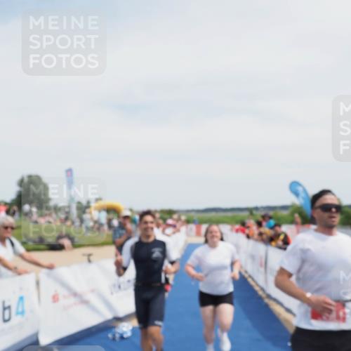 22.06.2025 - Viking Triathlon MichiJ http://msf.ph/oto/8079187 22.06.2025 14:17:00 Ziel 651 meine-sportfotos.de