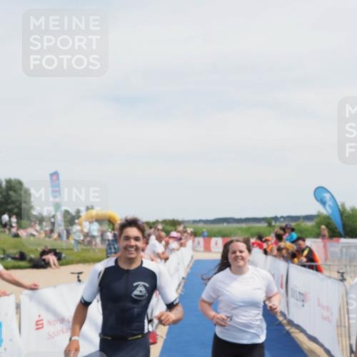 22.06.2025 - Viking Triathlon MichiJ http://msf.ph/oto/8079199 22.06.2025 14:17:00 Ziel 651 meine-sportfotos.de