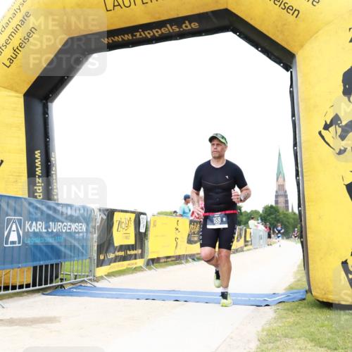 22.06.2025 - Viking Triathlon H.Heesch http://msf.ph/oto/8079224 22.06.2025 15:40:30 Laufen 159 meine-sportfotos.de