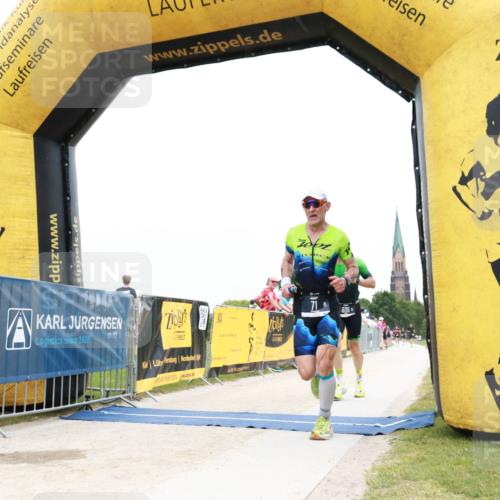 22.06.2025 - Viking Triathlon H.Heesch http://msf.ph/oto/8079264 22.06.2025 15:41:18 Laufen 71, 505 meine-sportfotos.de