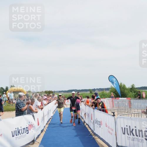 22.06.2025 - Viking Triathlon MichiJ http://msf.ph/oto/8079265 22.06.2025 14:17:17 Ziel 610 meine-sportfotos.de