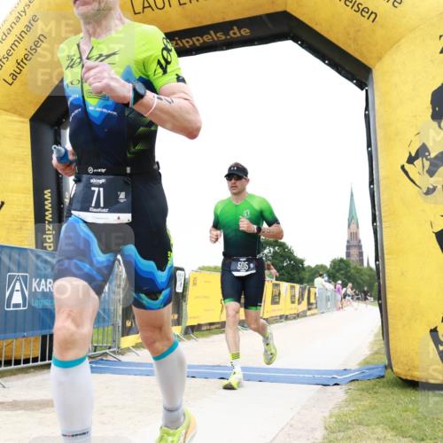 22.06.2025 - Viking Triathlon H.Heesch http://msf.ph/oto/8079268 22.06.2025 15:41:18 Laufen 71, 505 meine-sportfotos.de