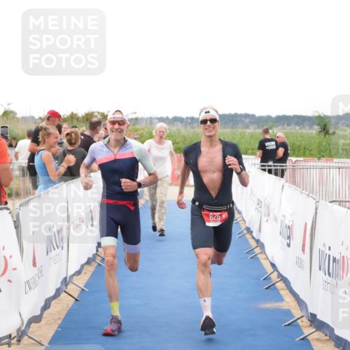 22.06.2025 - Viking Triathlon MichiJ http://msf.ph/oto/8079280 22.06.2025 16:04:11 Ziel 625 meine-sportfotos.de