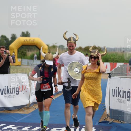 22.06.2025 - Viking Triathlon Yannick Fuchs http://msf.ph/oto/8079303 22.06.2025 16:40:58 Ziel 649 meine-sportfotos.de