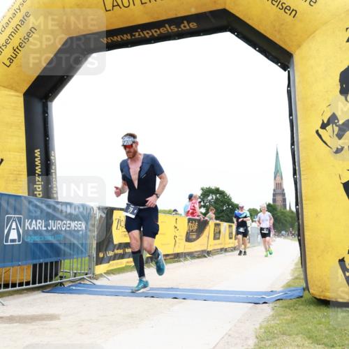 22.06.2025 - Viking Triathlon H.Heesch http://msf.ph/oto/8079315 22.06.2025 15:42:01 Laufen 78, 172 meine-sportfotos.de