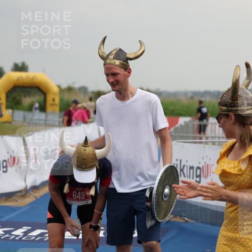 22.06.2025 - Viking Triathlon Yannick Fuchs http://msf.ph/oto/8079333 22.06.2025 16:41:00 Ziel 649 meine-sportfotos.de
