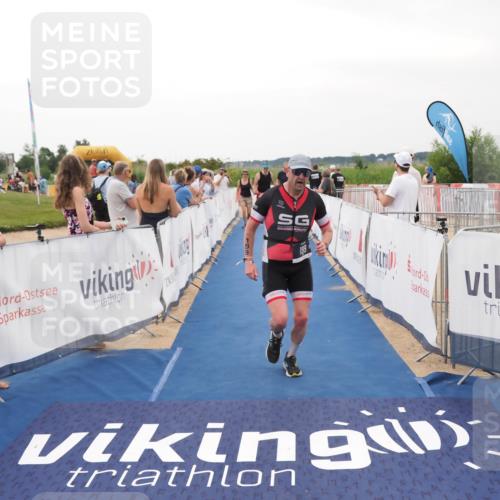 22.06.2025 - Viking Triathlon MichiJ http://msf.ph/oto/8079341 22.06.2025 15:56:27 Ziel 199, 647 meine-sportfotos.de