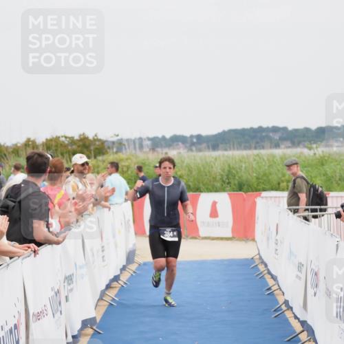 22.06.2025 - Viking Triathlon MichiJ http://msf.ph/oto/8079344 22.06.2025 14:39:37 Ziel 384 meine-sportfotos.de