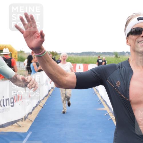 22.06.2025 - Viking Triathlon MichiJ http://msf.ph/oto/8079350 22.06.2025 16:04:13 Ziel 625 meine-sportfotos.de